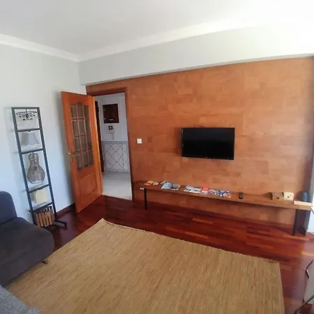 Flat With 3br In - Walk To Fil And Meoarena Appartamento Lisbona