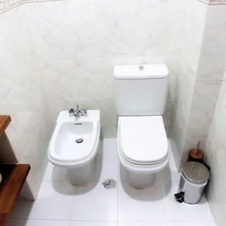 Be Local - With 3 Bedroom Near Oriente Station In Apartamento