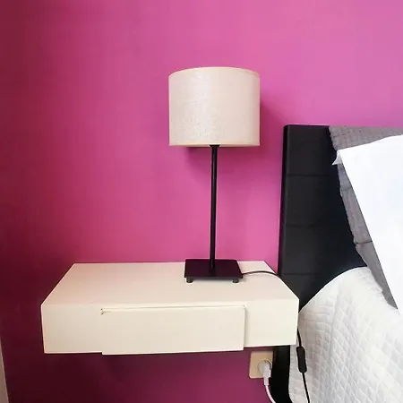 דירה Flat With 3br In - Walk To Fil And Meoarena ליסבון