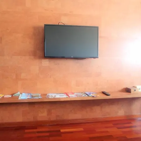 Flat With 3br In - Walk To Fil And Meoarena Apartment *