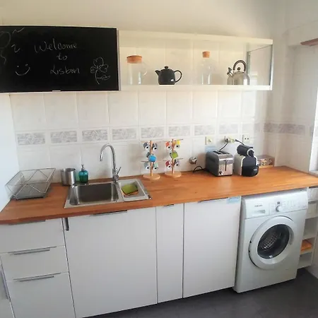 דירה Flat With 3br In - Walk To Fil And Meoarena ליסבון