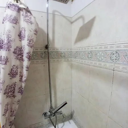 Flat With 3br In - Walk To Fil And Meoarena דירה *